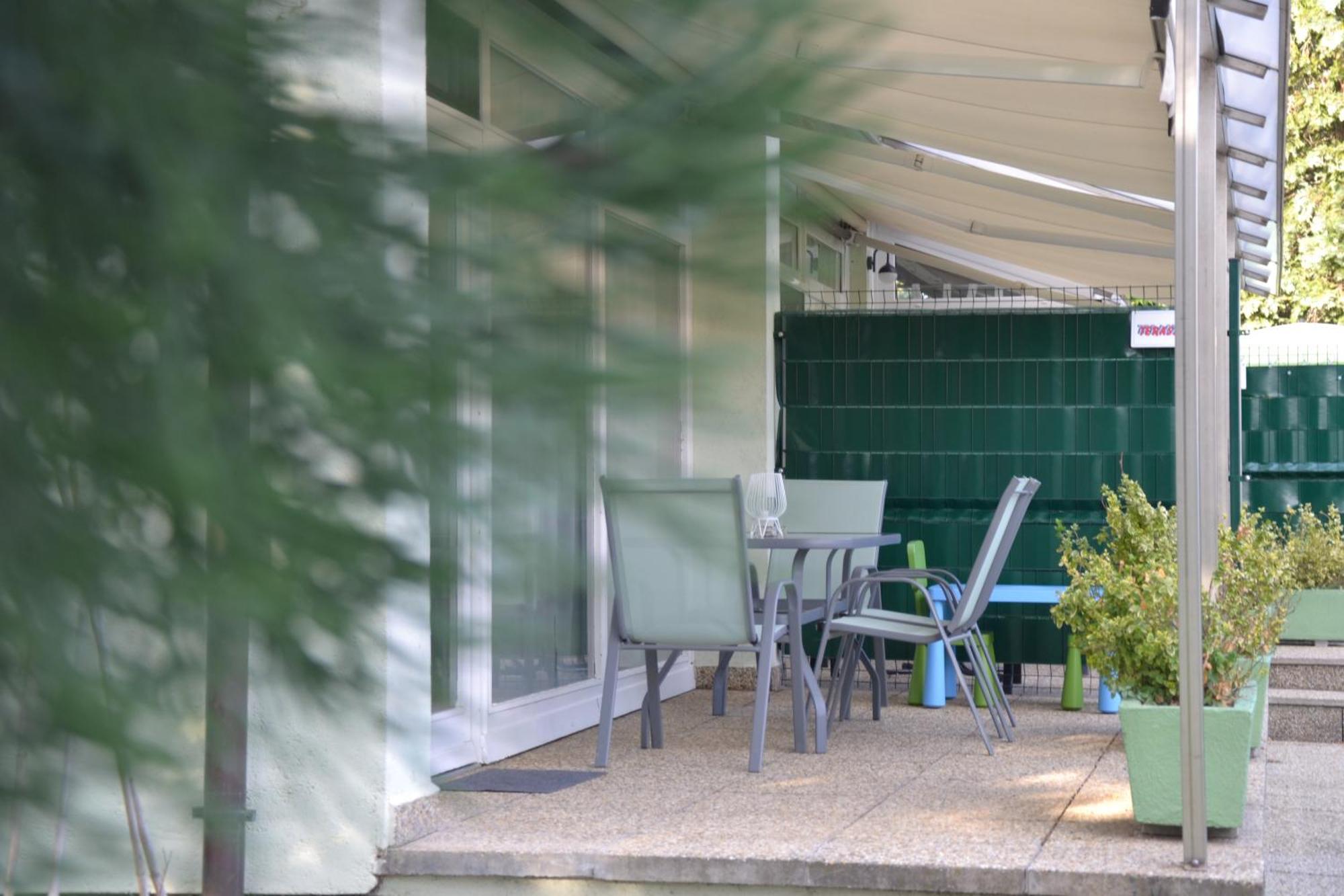 Akvamarin Apartman Keszthely Luaran gambar